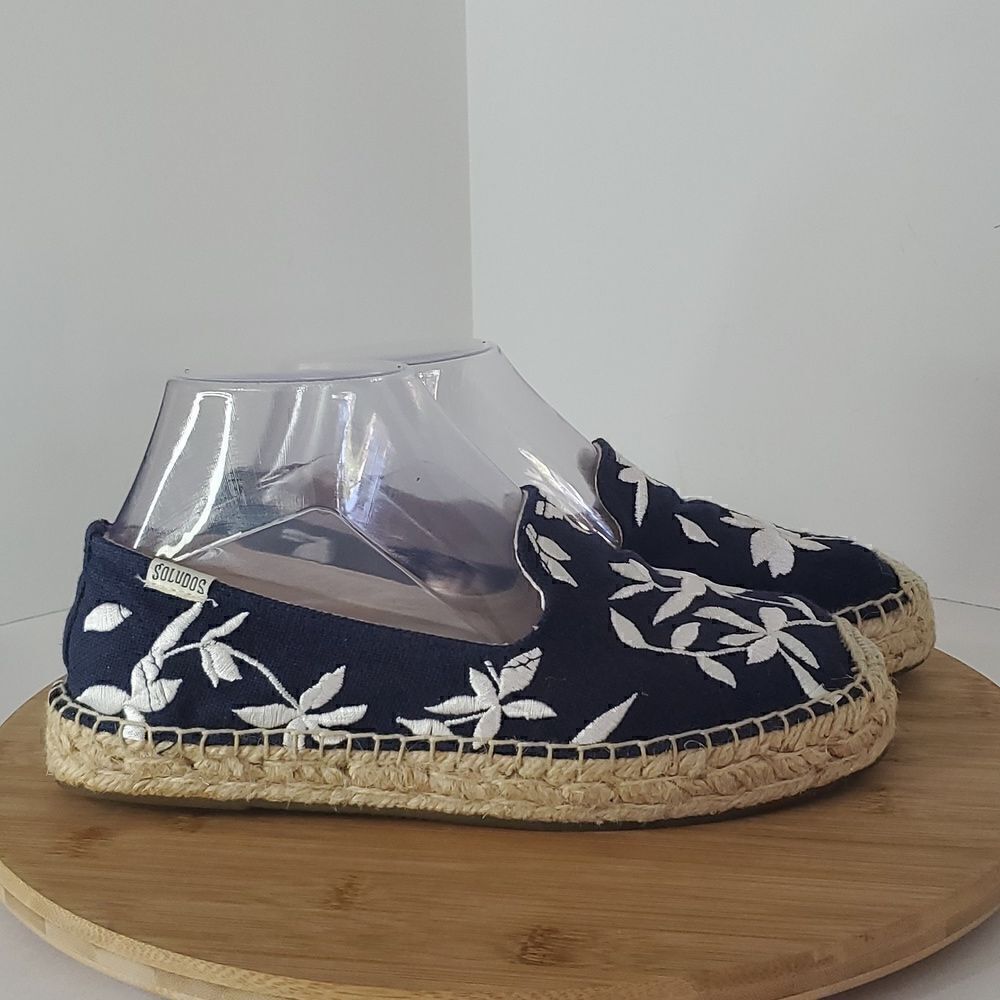 Soludos Shiloh Floral Embroidery Espadrille Flats Navy White Women's Size 7.5